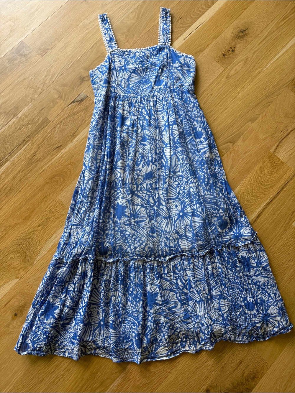 Jude Connally Blue and White Floral Midi Dress
